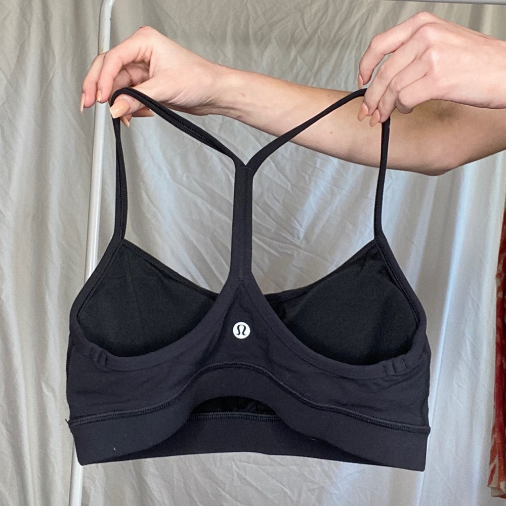 LULU LEMON BRA